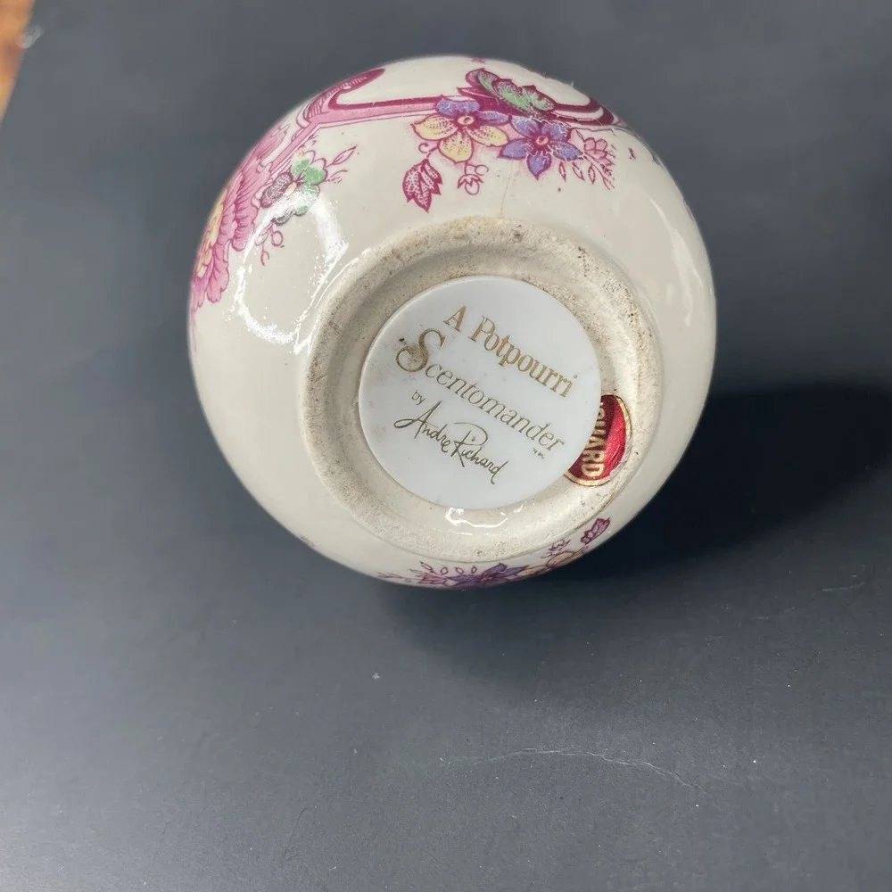Vtg Floral Scentomander by Andre Richard Spice Potpourri Hanging Pomander 2 1/2